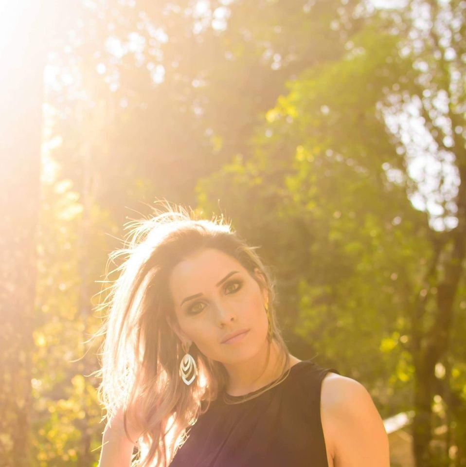 Alana Fernandes | Duo Studio Interativo